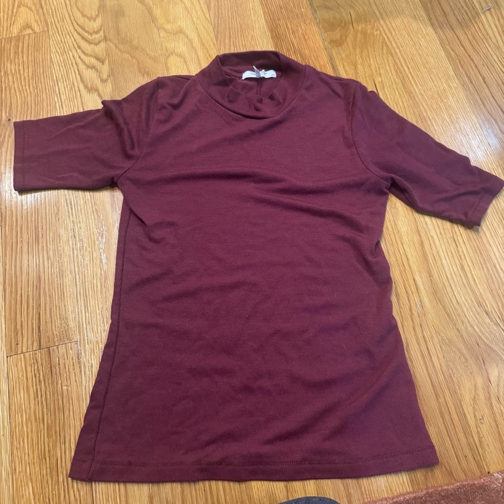 Rag & Bone women’s mock neck burgundy short sleeve sweater